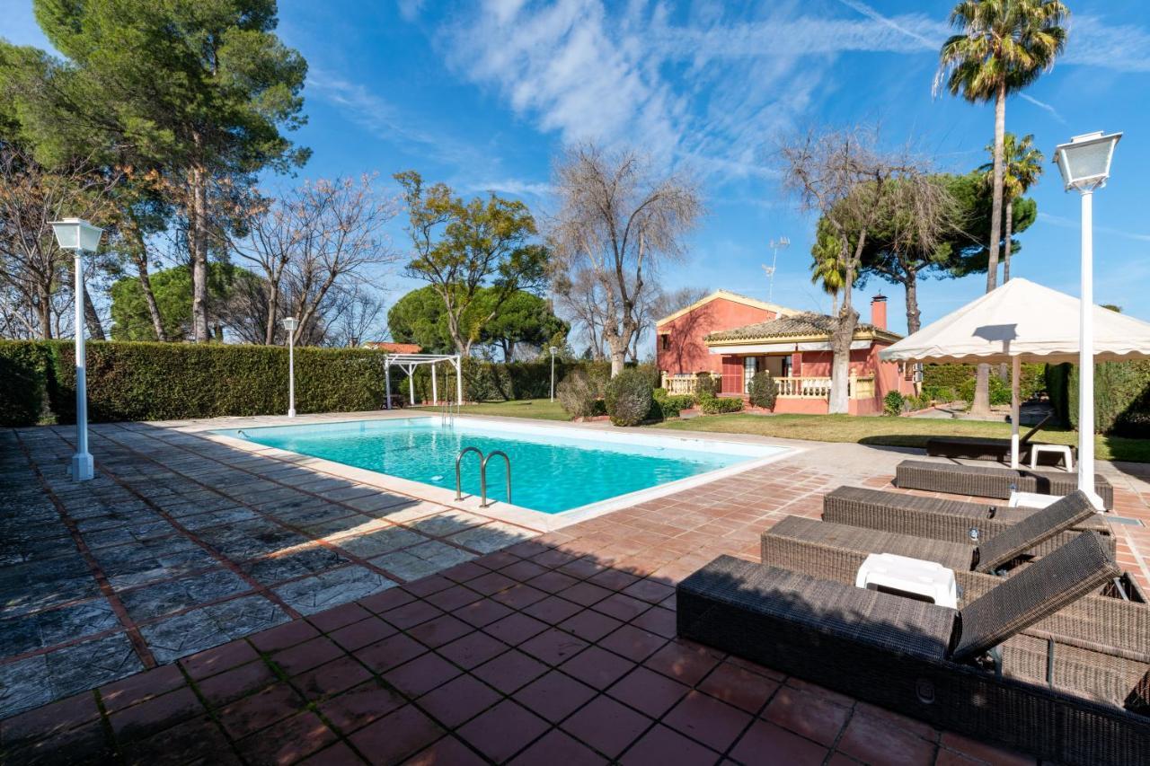 Villa Lucrecia Morón de la Frontera Exterior photo