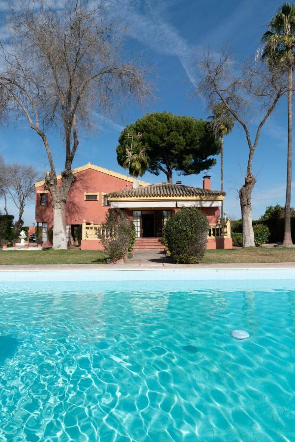 Villa Lucrecia Morón de la Frontera Exterior photo